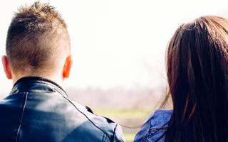 Divorcio y apellido de soltera: ¿vale la pena cortarse del hombro?