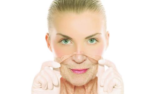 Castor oil for wrinkles: face masks and eye care