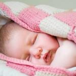 آنچه باید در مورد گرمای بیش از حد نوزاد بدانید