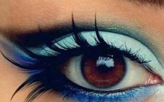 Jaké stíny pro hnědé oči učiní váš vzhled velkolepým?