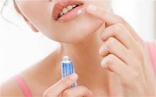 How to get rid of a cold on the lip, how to treat it